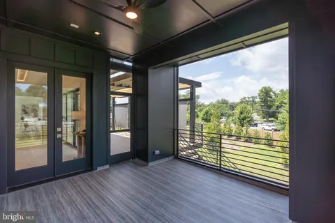 $3,195,000 | 104 Mashie Court Southeast, Vienna, VA 22180