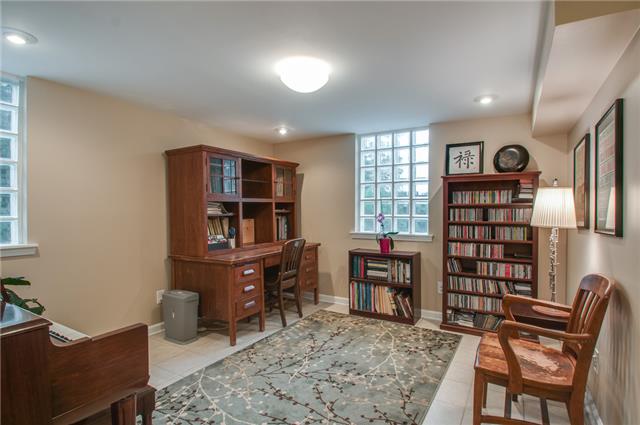 809 Mitchell Road Nashville, TN 37206 - Photo 14 of 19
