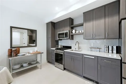 $3,945,000 | 55 59th Place, Long Beach, CA 90803