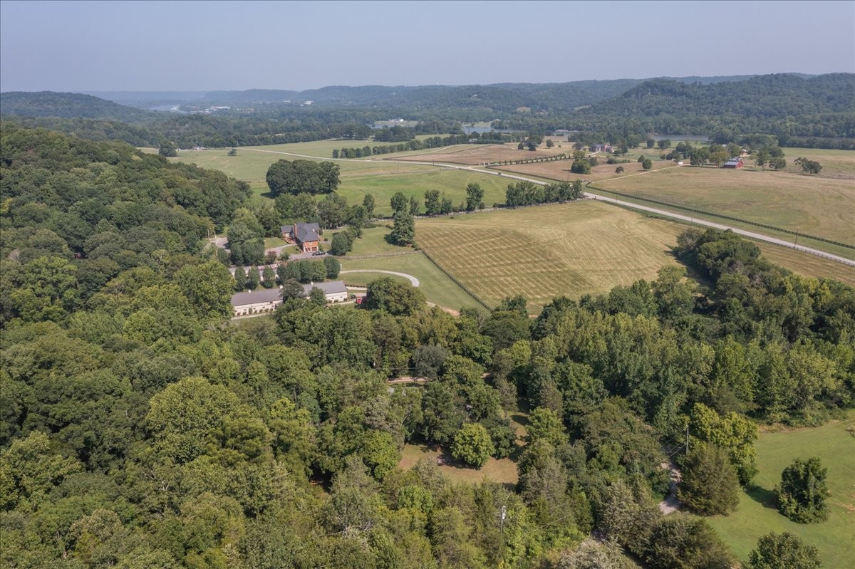 8449 Biggs Road Nashville, TN 37209 - Photo 33 of 42 Gallery Image 33
