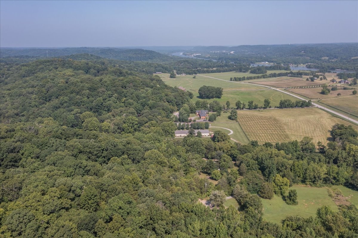 8449 Biggs Road Nashville, TN 37209 - Photo 38 of 42 Gallery Image 38