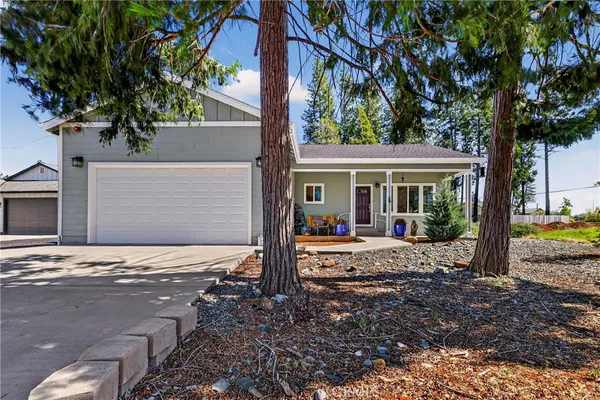 $319,900 | 14227 Elmira Circle, Magalia, CA 95954