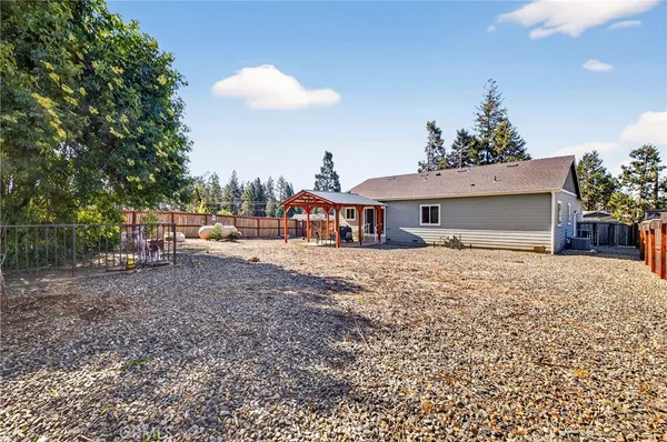 $319,900 | 14227 Elmira Circle, Magalia, CA 95954