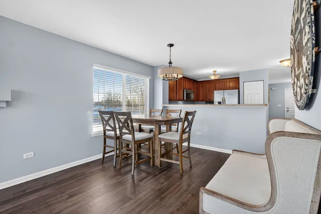 $285,000 | 1302 Kettleson Drive, Minooka, IL 60447