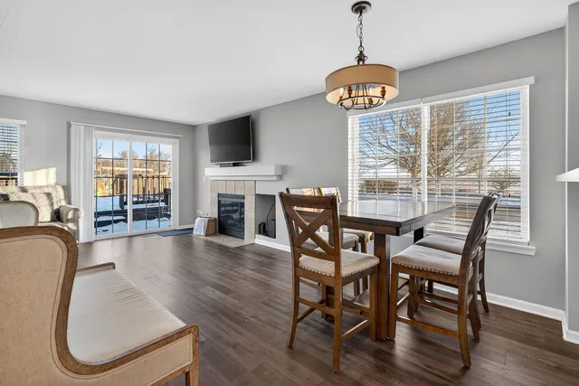 $285,000 | 1302 Kettleson Drive, Minooka, IL 60447