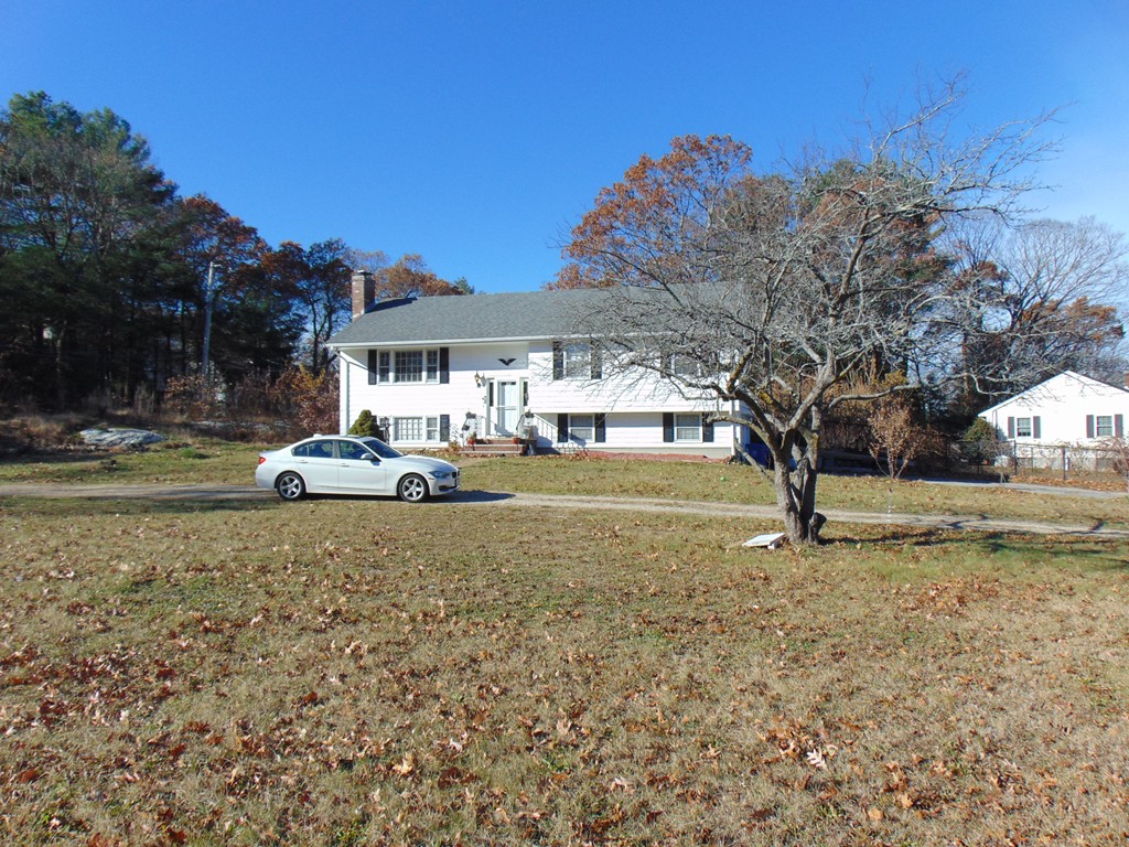 74 Old Nahant Road Wakefield, MA 01880 - Photo 2 of 12 Gallery Image 2