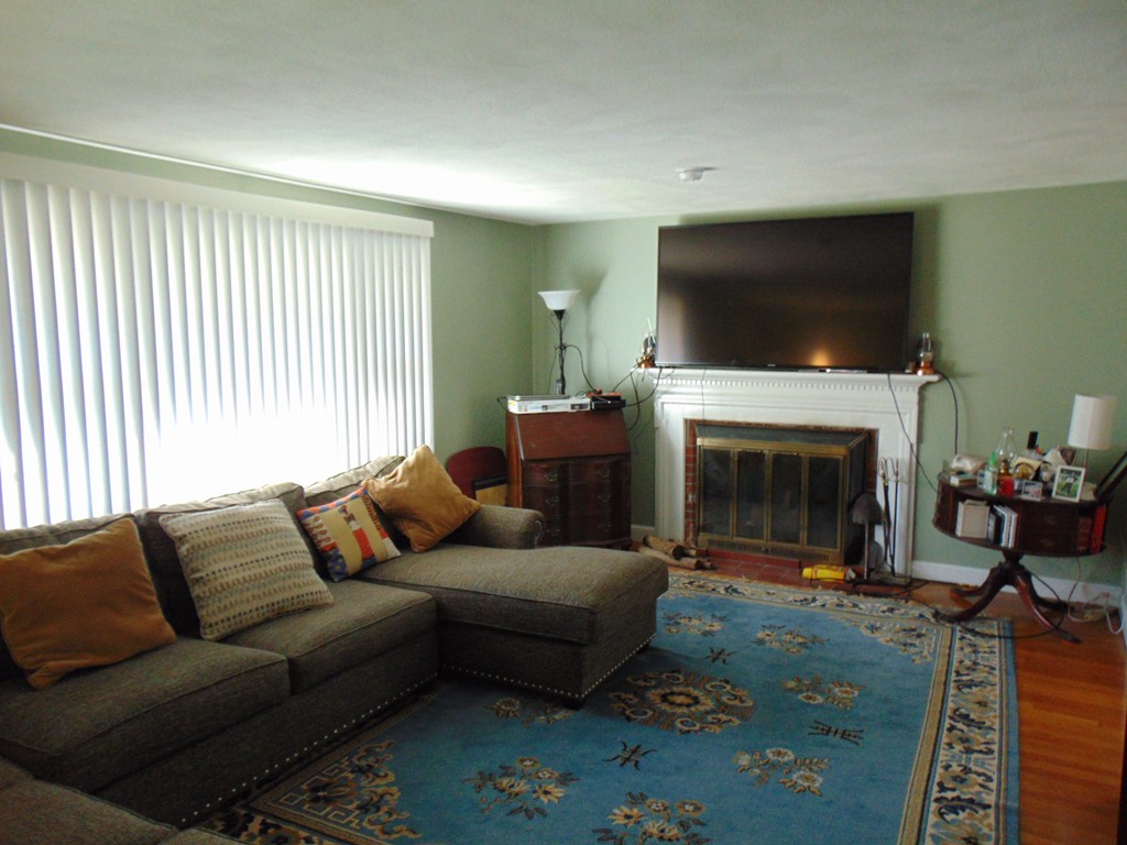 74 Old Nahant Road Wakefield, MA 01880 - Photo 7 of 12 Gallery Image 7