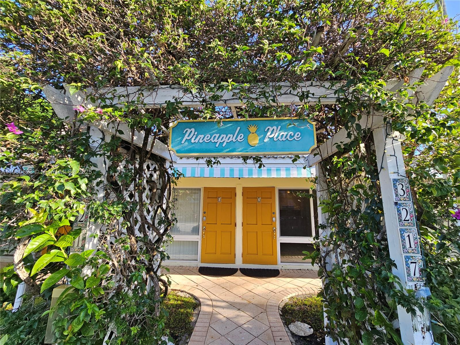 3217 Northeast 7th Place, Unit 1 Pompano Beach, FL 33062 - Photo 2 of 28