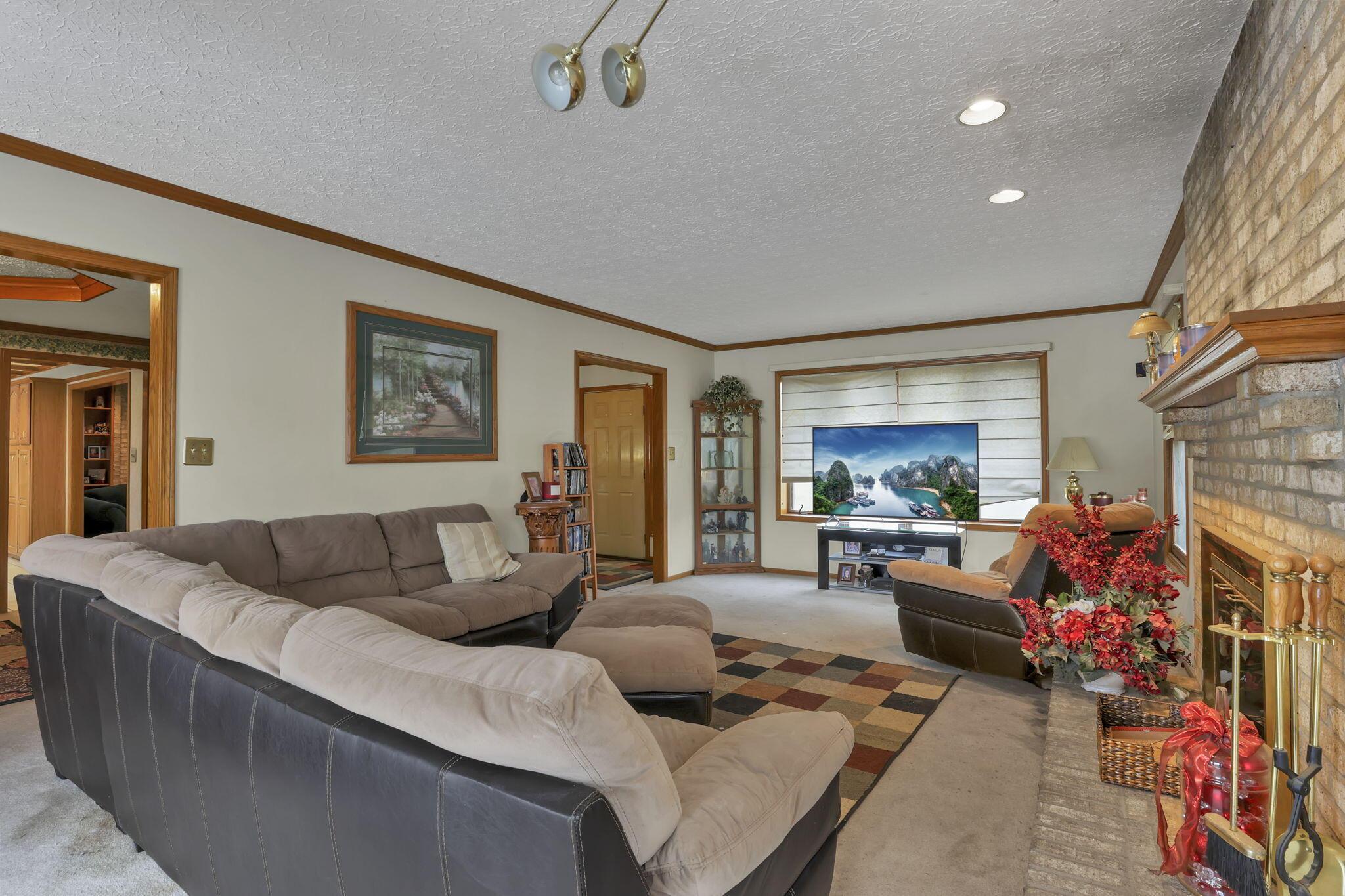 780 Diley Road Pickerington, OH 43147 - Photo 11 of 62 11-web-or-mls-IMG_8580