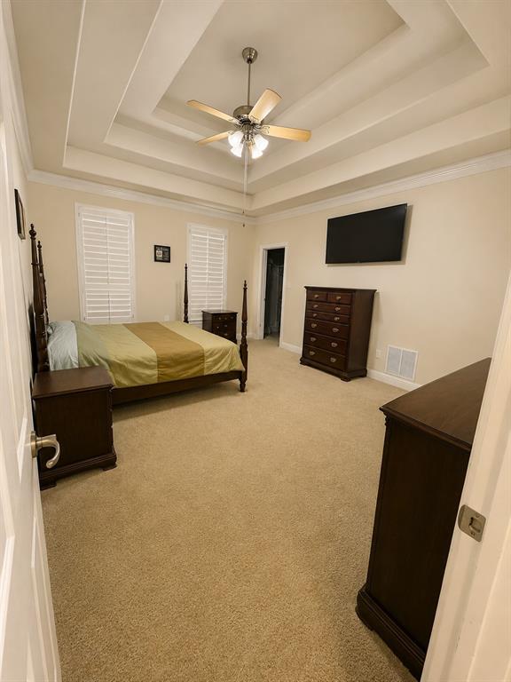 253 South Natural Spring Lane Azle, TX 76020 - Photo 10 of 18 Primary Bedroom
