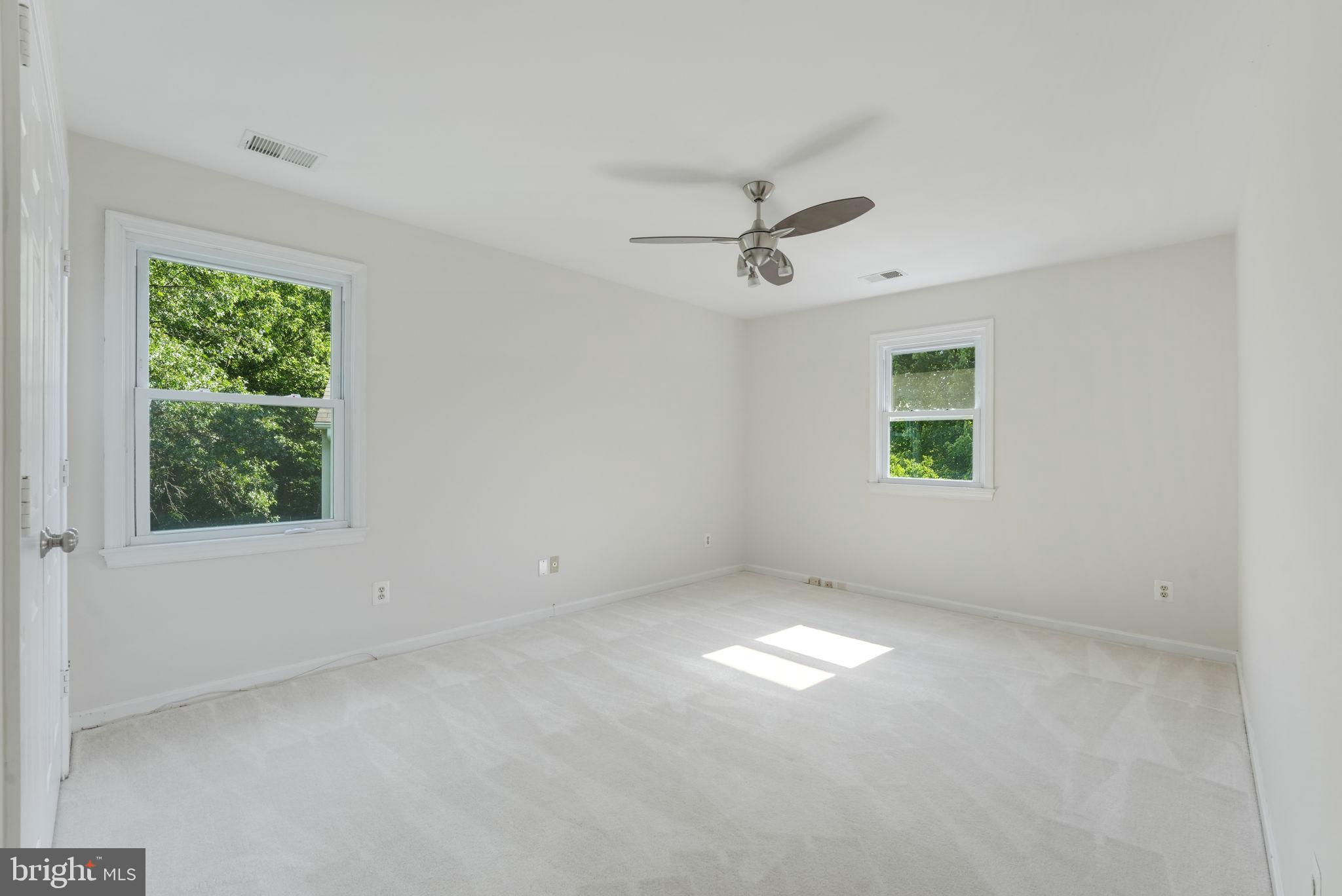8230 Bell Lane Vienna, VA 22182 - Photo 22 of 54