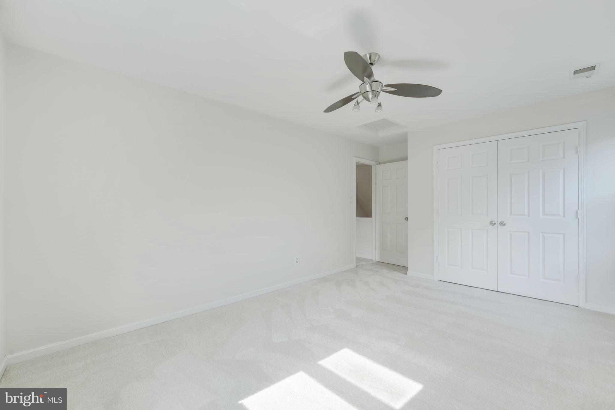 8230 Bell Lane Vienna, VA 22182 - Photo 23 of 54