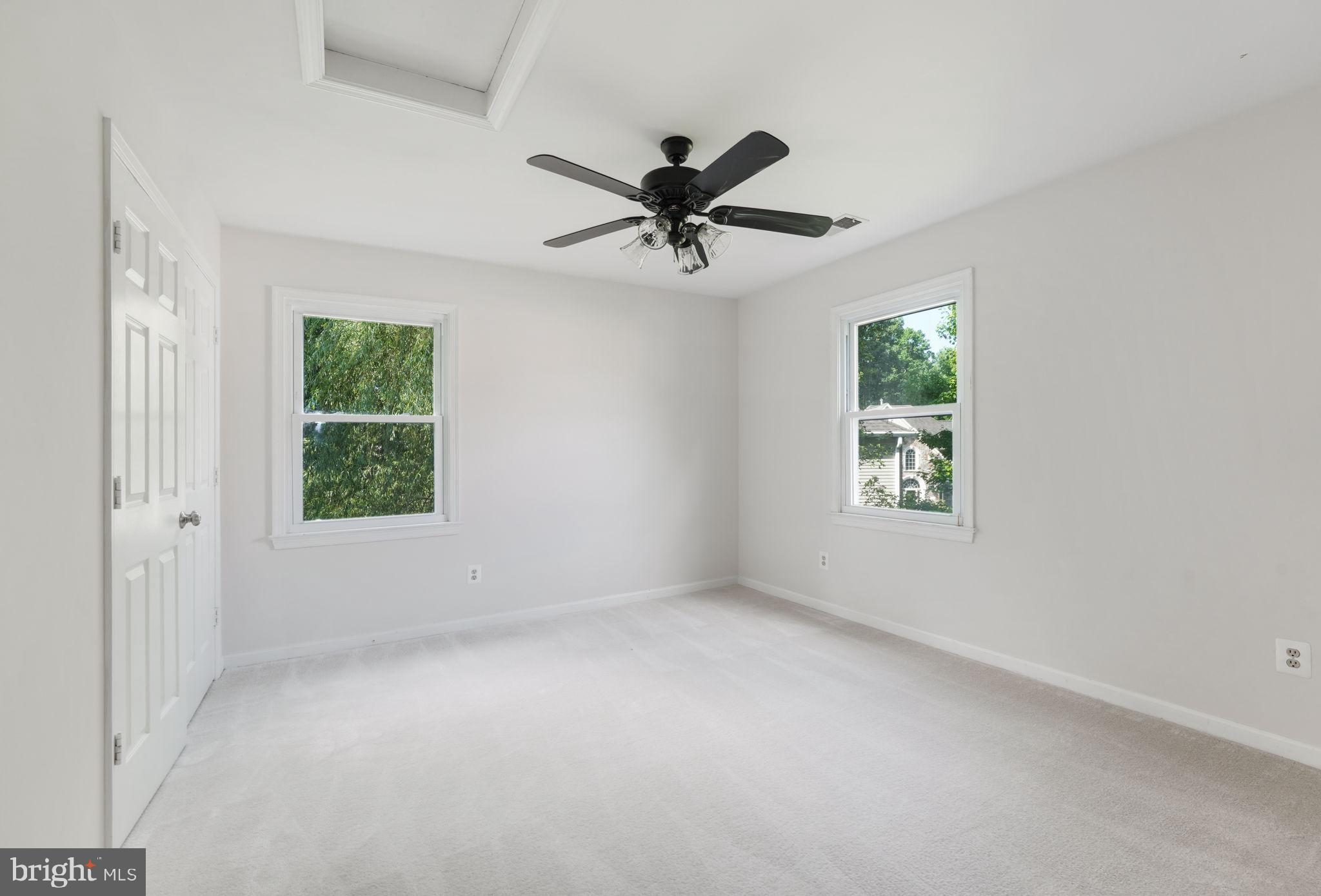 8230 Bell Lane Vienna, VA 22182 - Photo 24 of 54