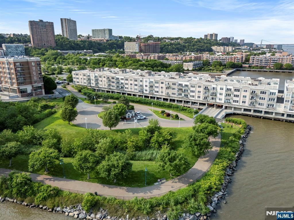 108 The Promenade, Unit 108 Edgewater, NJ 07020 - Photo 1 of 49