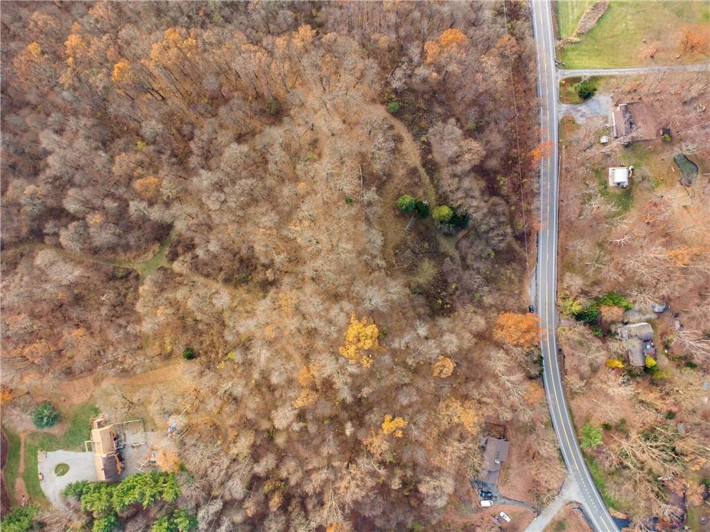 297 Glade Mills Road Valencia, PA 16059 - Photo 3 of 17