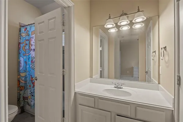 $595,000 | 2302 Grizzly Run Lane, Euless, TX 76039