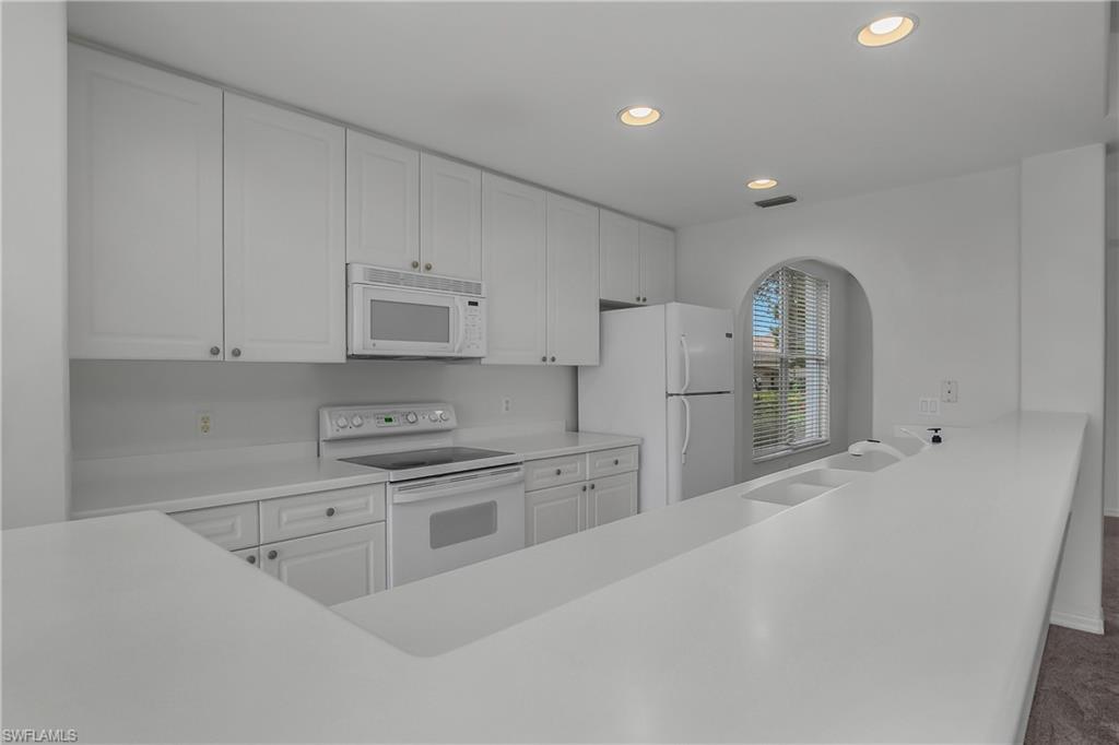 1925 Crestview Way, Unit 173 Naples, FL 34119 - Photo 17 of 47