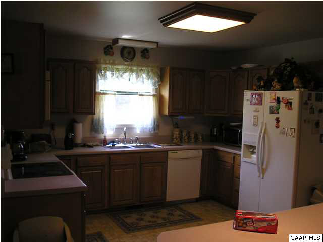 10059 Verdiersville Road Rhoadesville, VA 22542 - Photo 8 of 20 Gallery Image 8