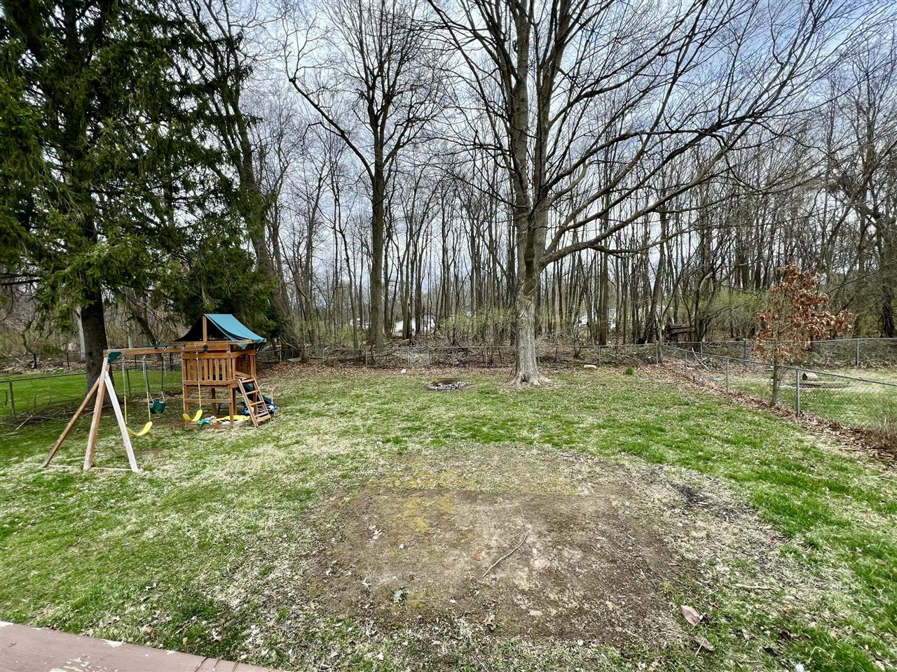 2407 Dawn Street Jackson, MI 49203 - Photo 2 of 7