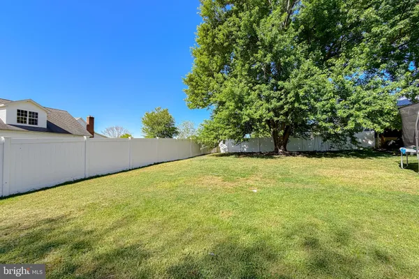$3,200 | 49474 Morning Glory Lane, Ridge, MD 20680