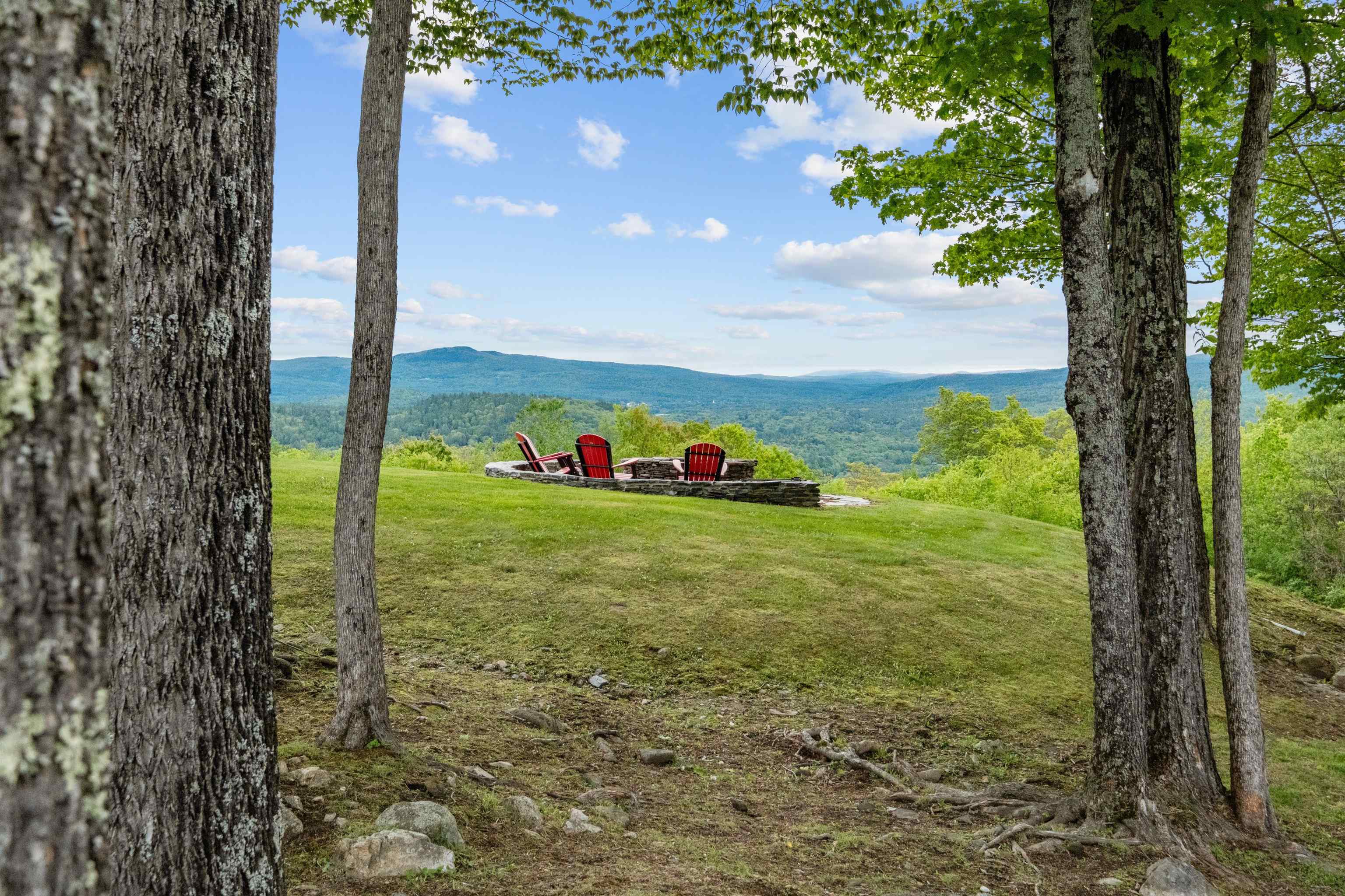 248 Gird Road Springfield, VT 05156 - Photo 5 of 52