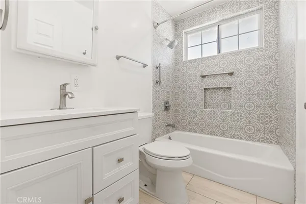 $3,150 | 4516 West 165th Street, Lawndale, CA 90260