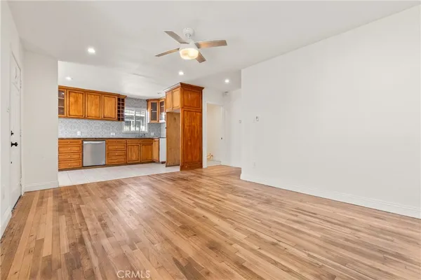 a view of a livingroom with a fireplace