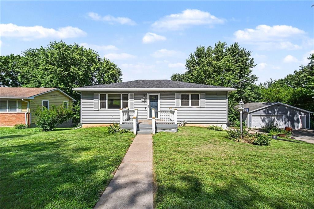 5808 Pleasant Avenue St. Joseph, MO 64503 - Photo 2 of 19