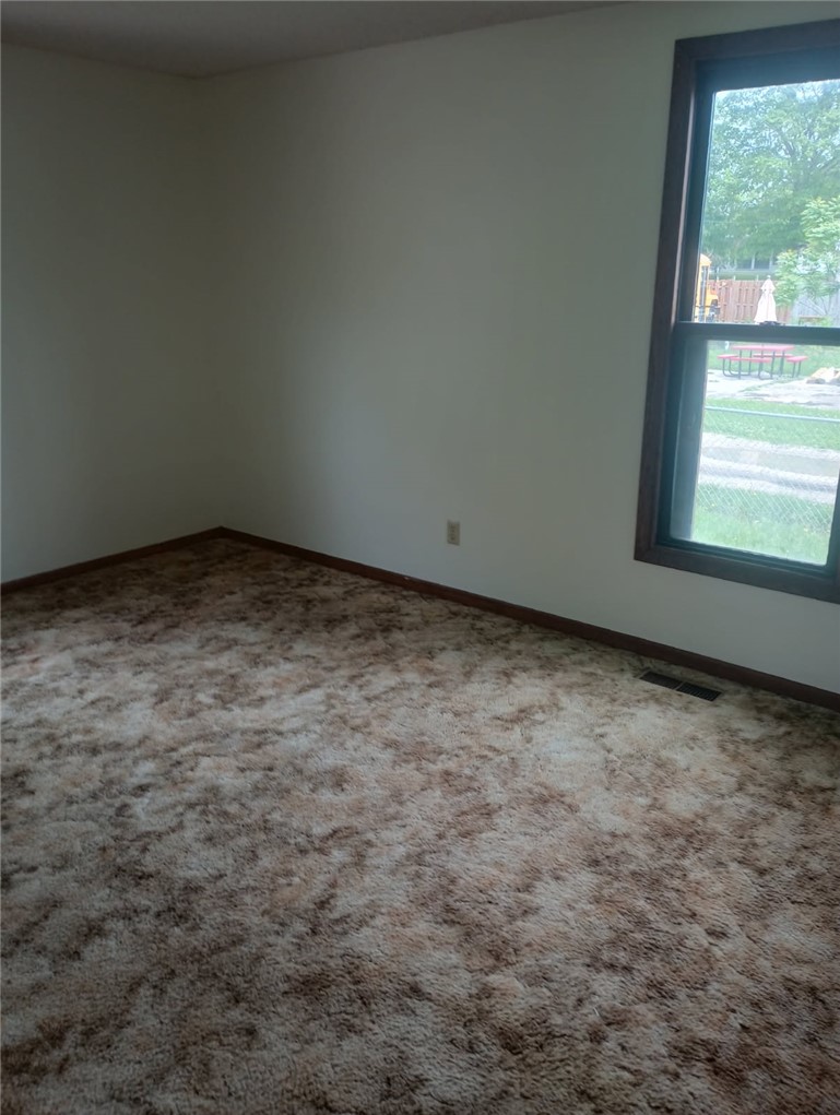 203 Huffman Street Georgetown, IL 61846 - Photo 5 of 9