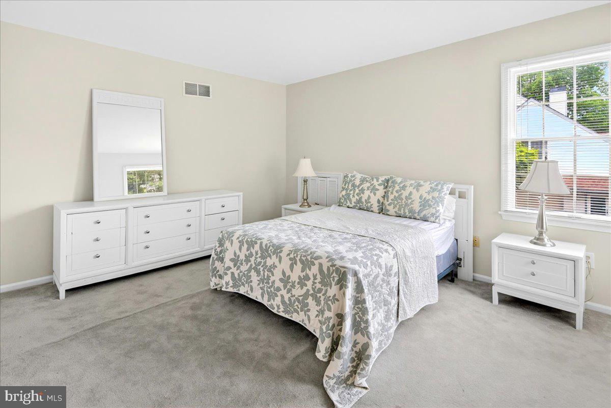 28 Baldwin Street Pennington, NJ 08534 - Photo 34 of 50