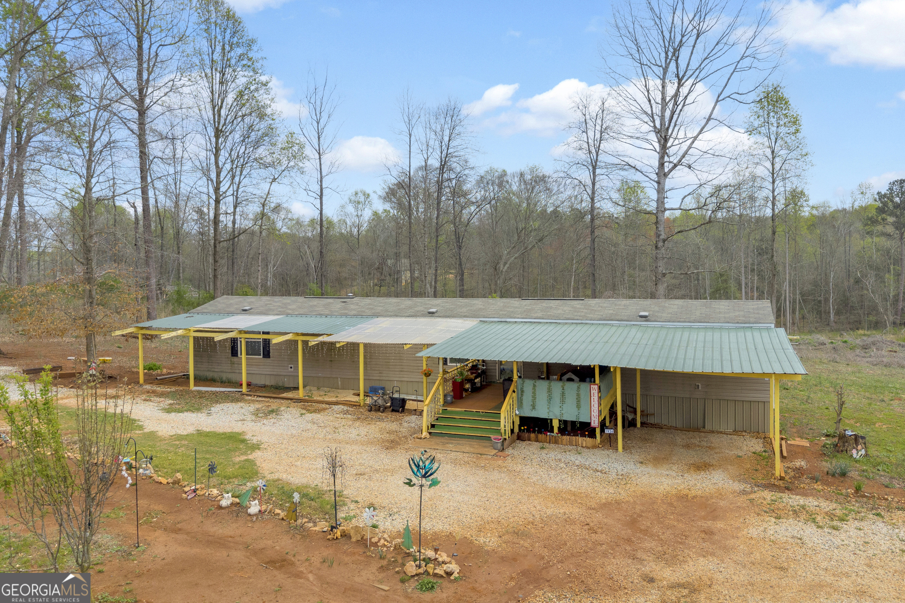 1934 Pleasant Hill Road Martin, GA 30557 - Photo 11 of 43