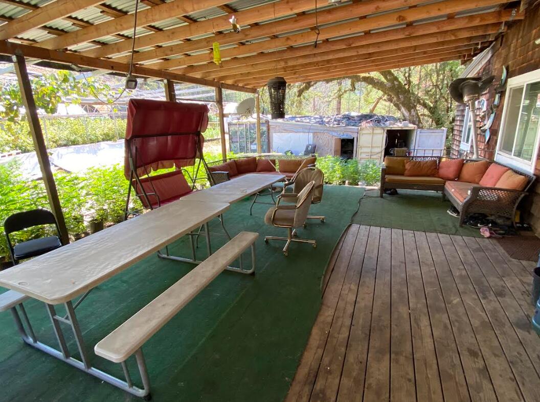 3814 Thomas Road Miranda, CA 95553 - Photo 15 of 37 Gallery Image 15
