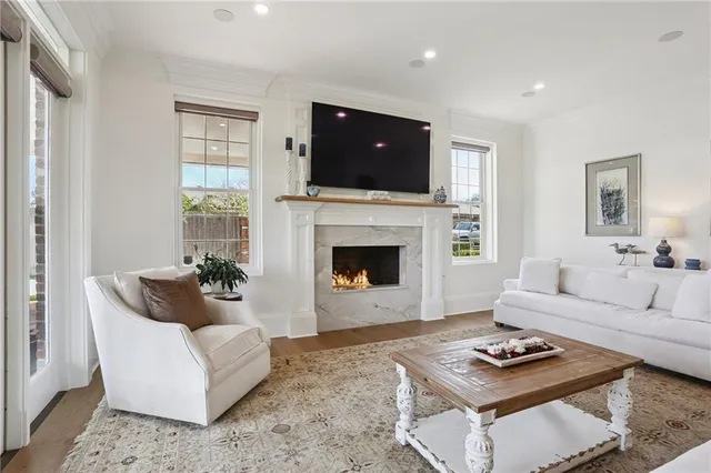 $1,295,000 | 67 Elmwood Drive, Destrehan, LA 70047