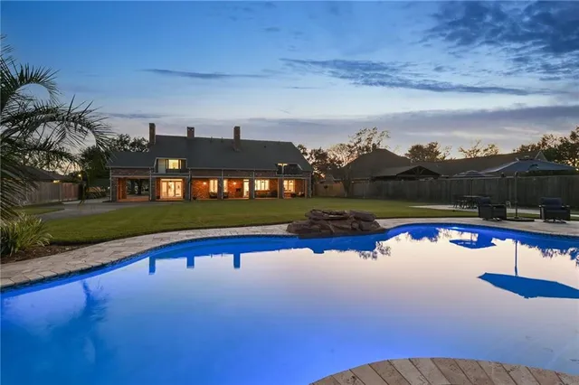 $1,295,000 | 67 Elmwood Drive, Destrehan, LA 70047