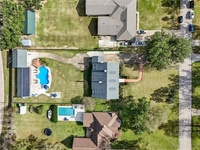 $1,295,000 | 67 Elmwood Drive, Destrehan, LA 70047