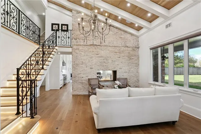 $1,295,000 | 67 Elmwood Drive, Destrehan, LA 70047