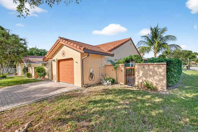 $499,900 | 1290 Northwest 21st Terrace, Delray Beach, FL 33445