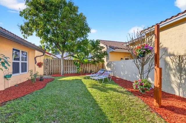 $499,900 | 1290 Northwest 21st Terrace, Delray Beach, FL 33445