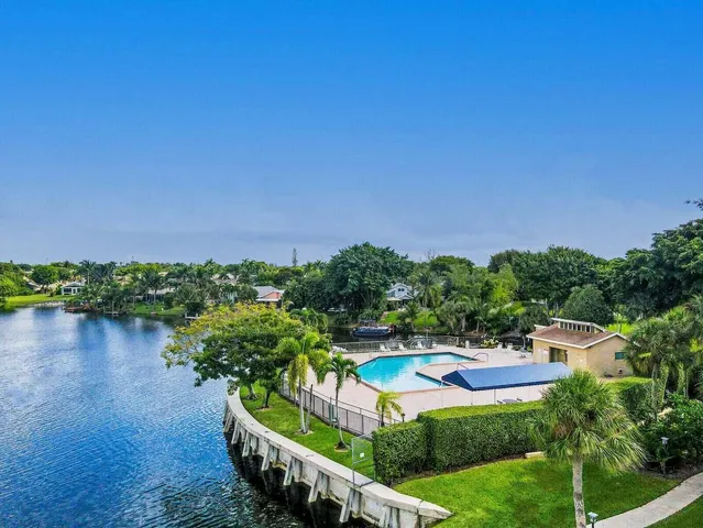 $499,900 | 1290 Northwest 21st Terrace, Delray Beach, FL 33445