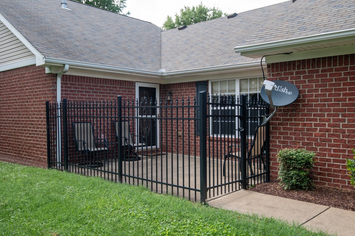816 Lock 4 Road, Unit 401 Gallatin, TN 37066 - Photo 3 of 20 Gallery Image 3