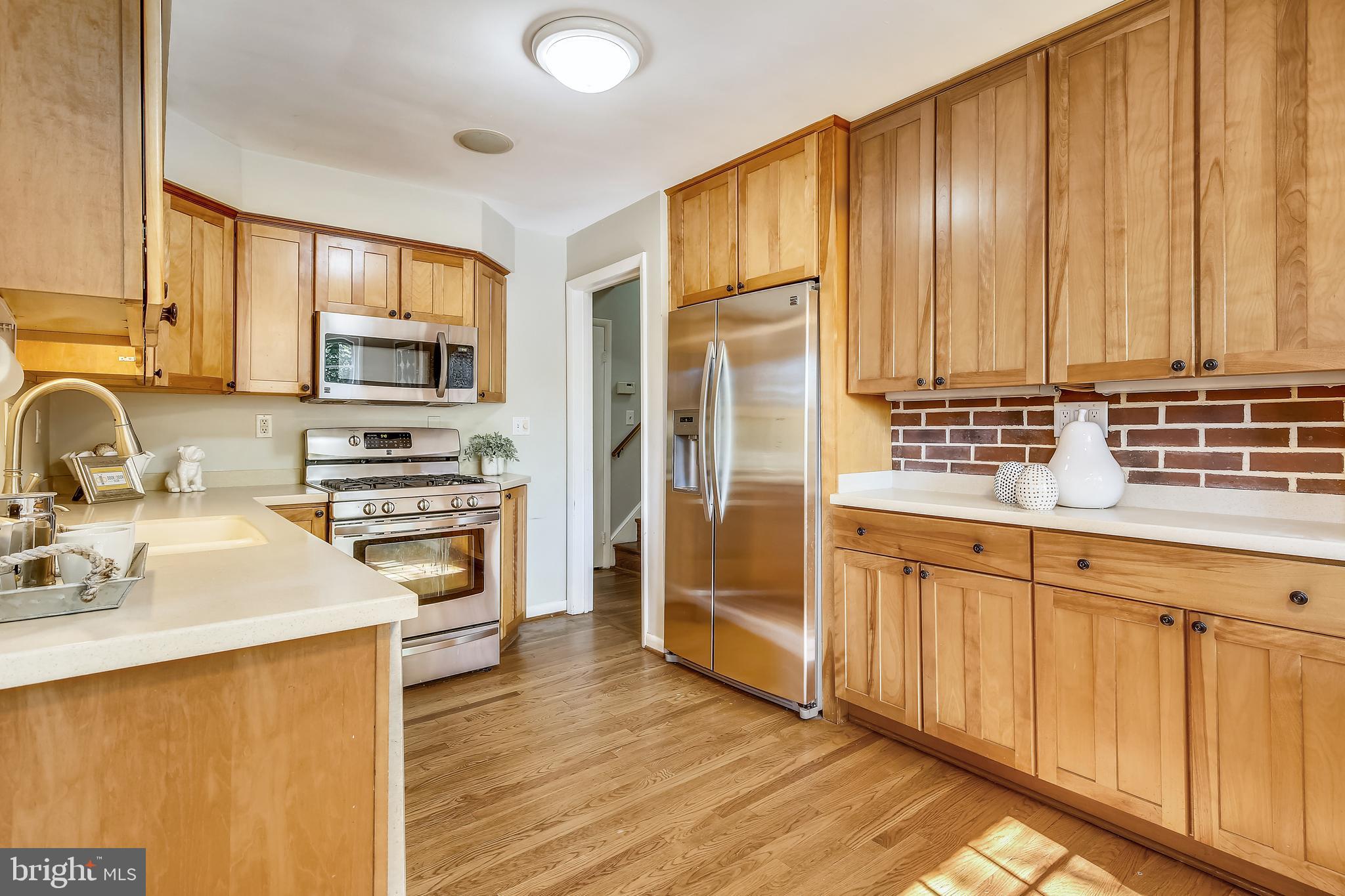 7733 Wellington Road Alexandria, VA 22306 - Photo 13 of 63 Gallery Image 13