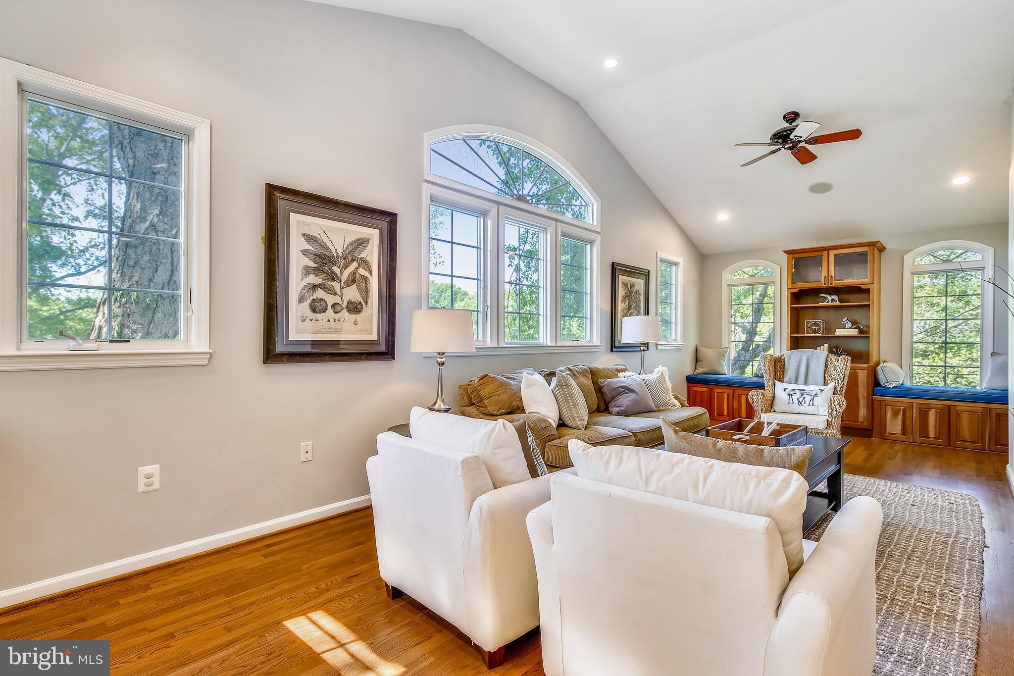 7733 Wellington Road Alexandria, VA 22306 - Photo 22 of 63 Gallery Image 22