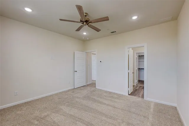 $2,495 | 16124 Doe Lk Drive, Frisco, TX 75033