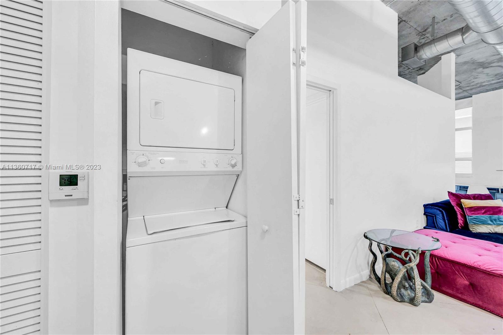 2001 Biscayne Boulevard, Unit 3207 Miami, FL 33137 - Photo 13 of 15 a utility room with dryer and washer