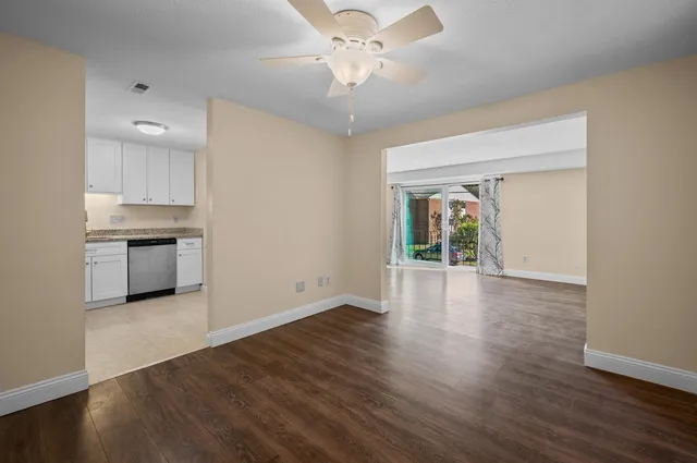 $269,900 | 4 Brookside Drive, Unit 6, Exeter, NH 03833