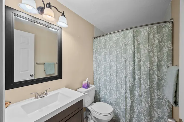 $269,900 | 4 Brookside Drive, Unit 6, Exeter, NH 03833