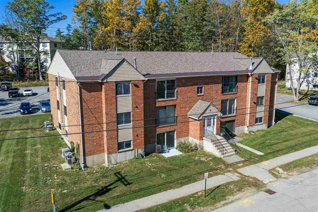 $259,900 | 4 Brookside Drive, Unit 6, Exeter, NH 03833