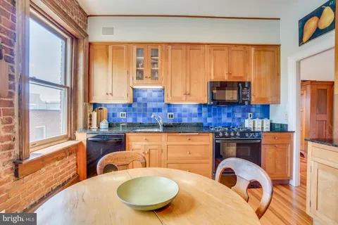 $750,000 | 2415 20th Street Northwest, Unit 38, Washington, DC 20009