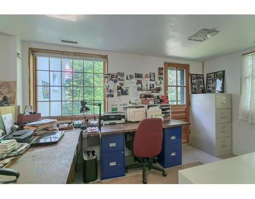 8 Parker Road Shirley, MA 01464 - Photo 15 of 30 Gallery Image 15