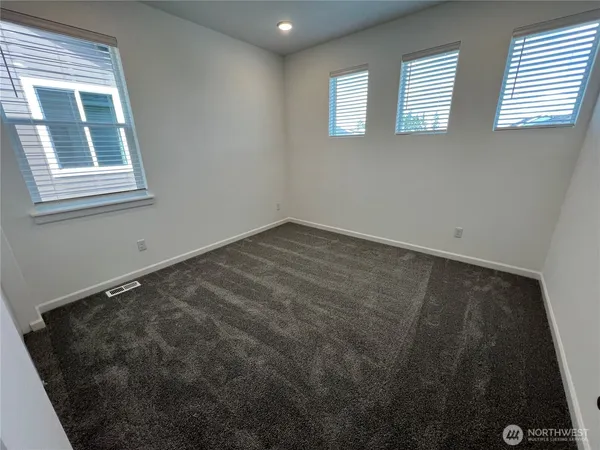 $3,750 | 20332 150th Street East, Bonney Lake, WA 98391